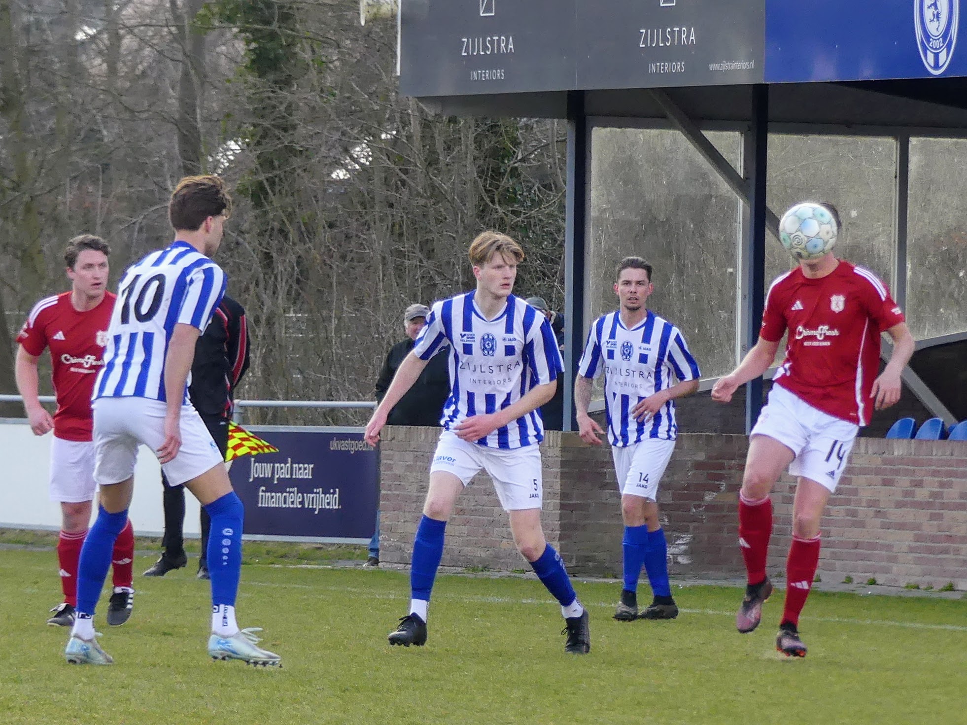 AANSTORMEND TALENT ZET SPORTPARK NOORD END OP ZIJN KOP; FC CASTRICUM REUZENDODER IN BLESSURETIJD