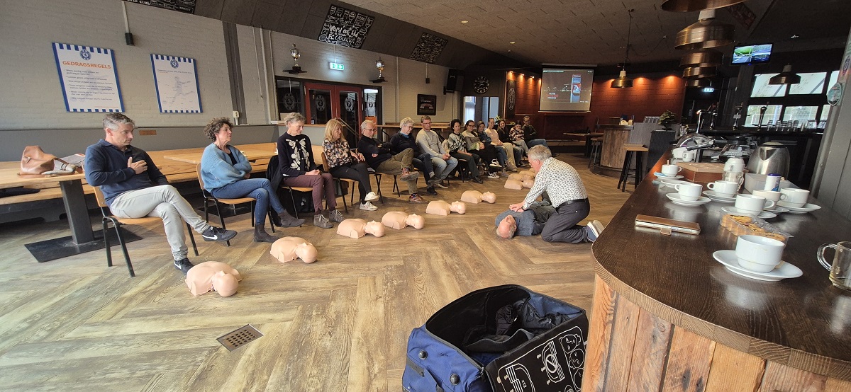 REANIMATIE AED TRAINING