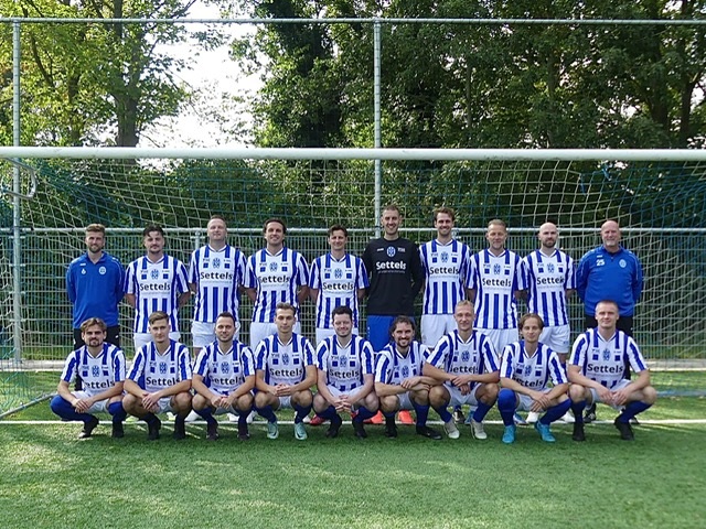 FC CASTRICUM 3 BEGINT AAN 1STE SERIEUZE KRACHTMETING IN BEKERWEDSTRIJD