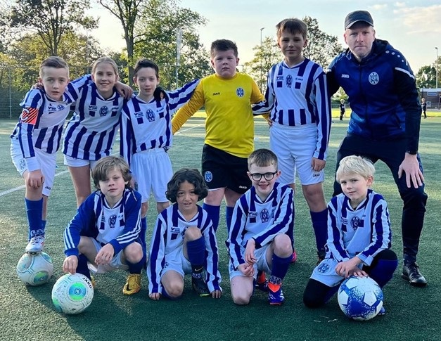FC CASTRICUM J010-1 VS. FC UITGEEST J010-3
