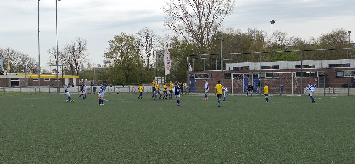 JO14-1 OVERKLAST ODIN’59 EN BESLIST DUEL AL VOOR RUST