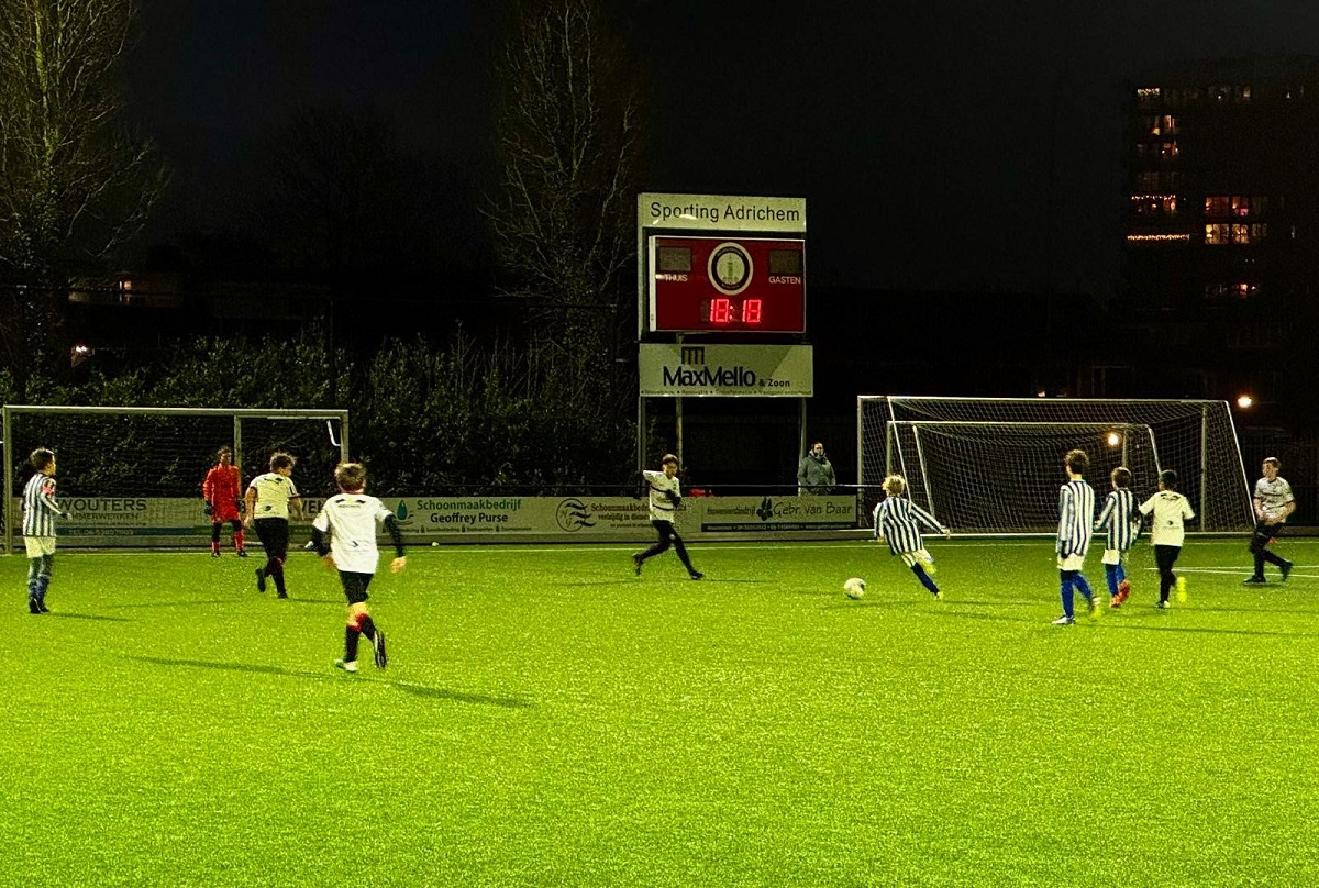 LICHTWEDSTRIJD SPORTING ADRICHEM JO12-1 – FC CASTRICUM JO12-1 UITSLAG 4-9
