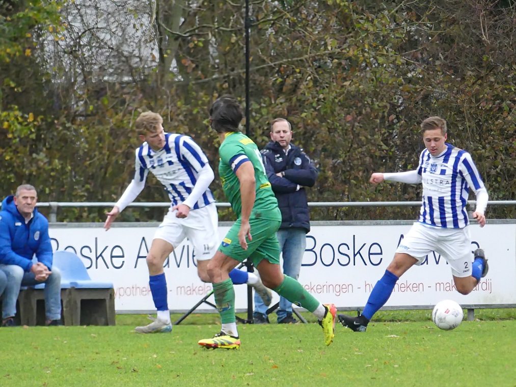FC CASTRICUM PAKT 3 BELANGRIJKE PUNTEN