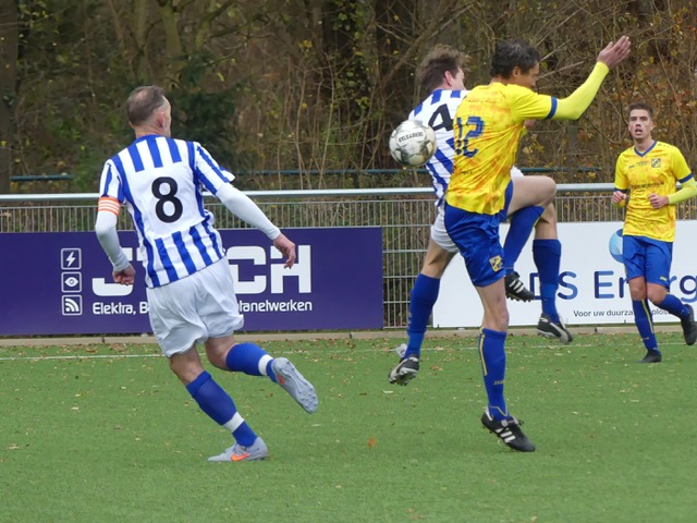 FC CASTRICUM 3 TREKT AAN LANGSTE EIND TEGEN ODIN'59
